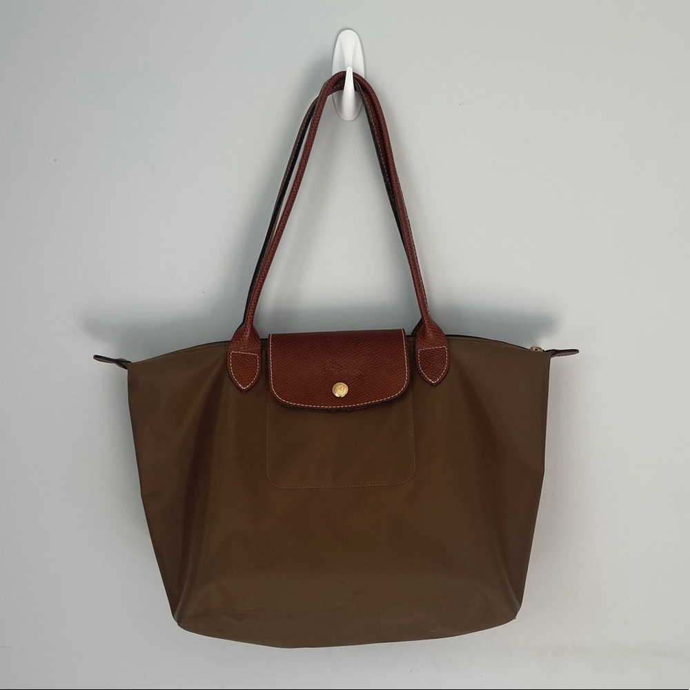 LONGCHAMP Small Le Pliage Nylon Shoulder Tote (Olive Green)